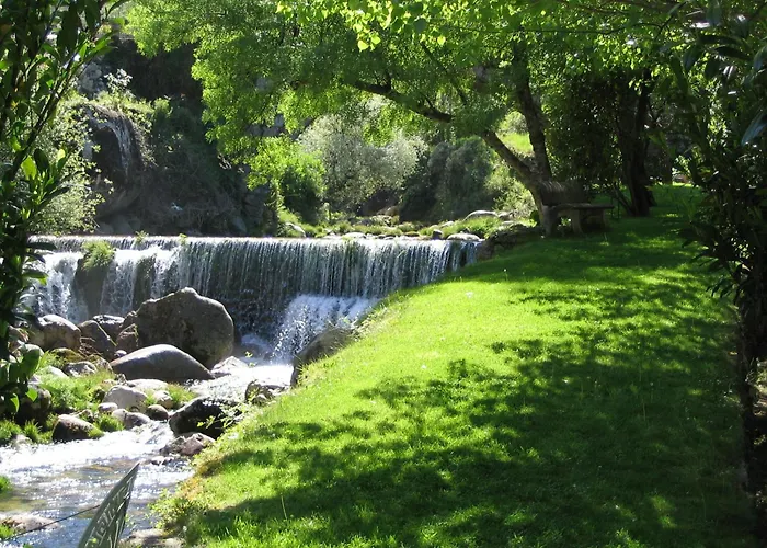 Casa de Campo Casa Da Ribeira Alvoco da Serra