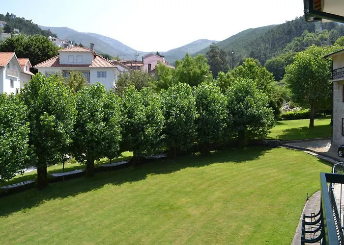 Casa Da Ribeira * Alvoco da Serra