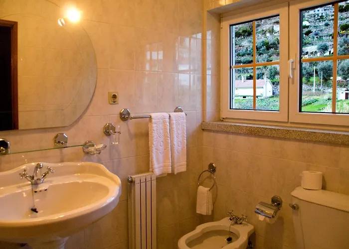 Casa de Campo Casa Da Ribeira Alvoco da Serra